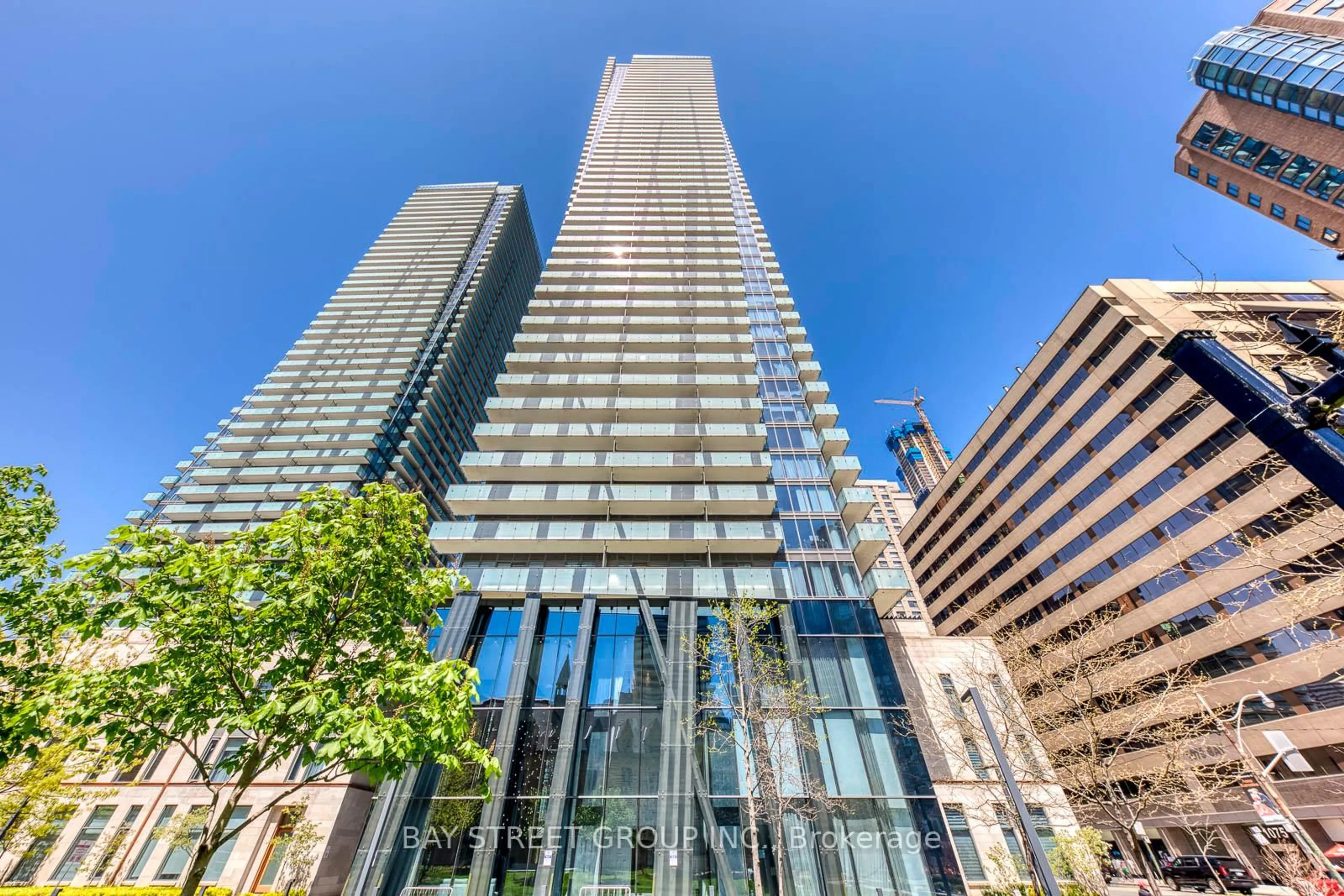 Unknown for 1080 Bay St #2707, Toronto Ontario M5S 0A6