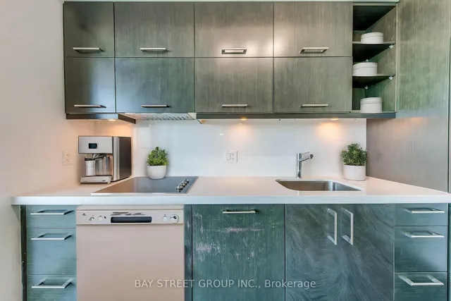 Additional property image - 1080 Bay St Unit 2707