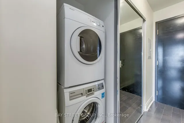 Additional property image - 1080 Bay St Unit 2707
