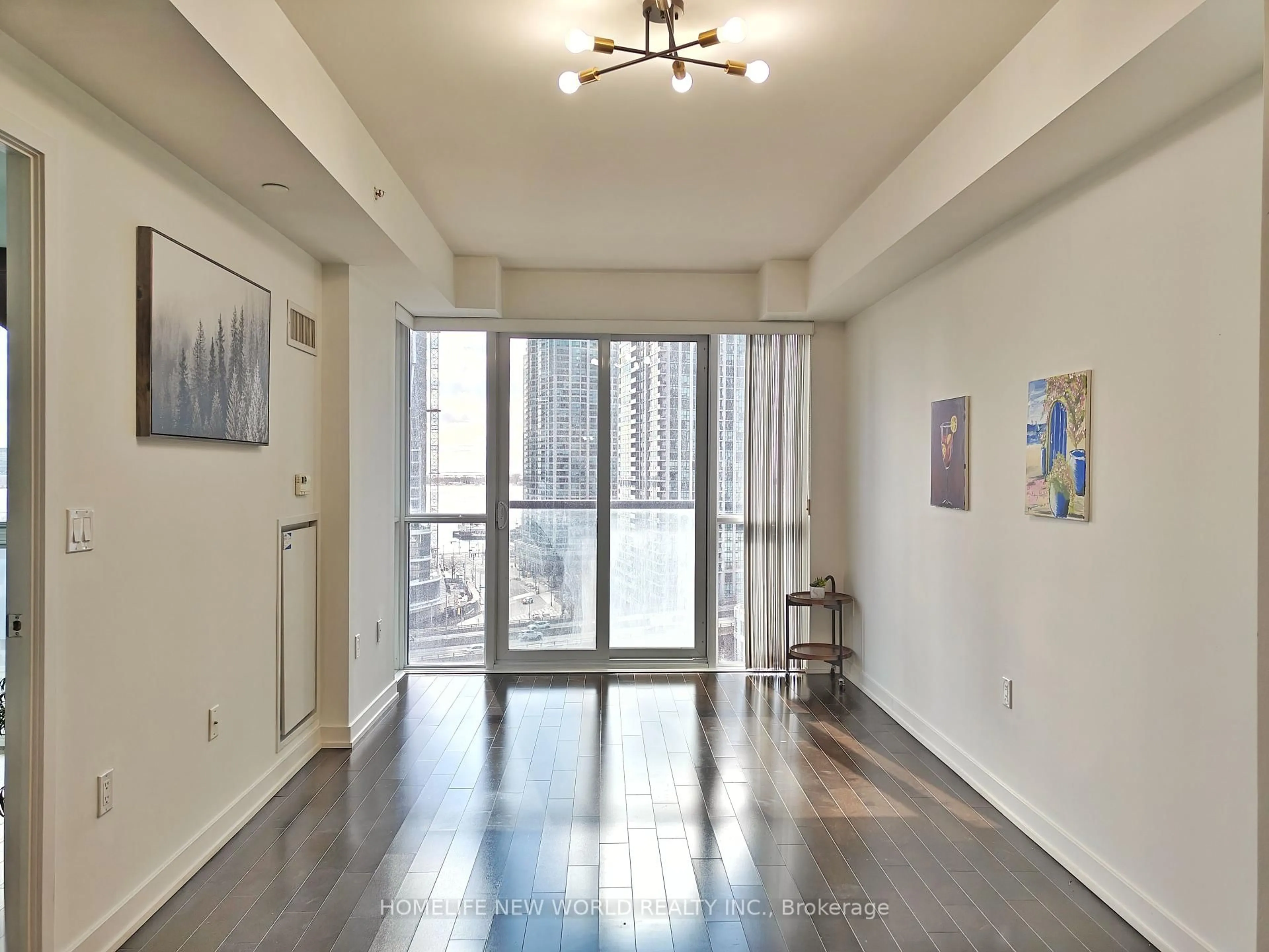 Indoor foyer for 1 The Esplanade N/A #1301, Toronto Ontario M5E 0A8