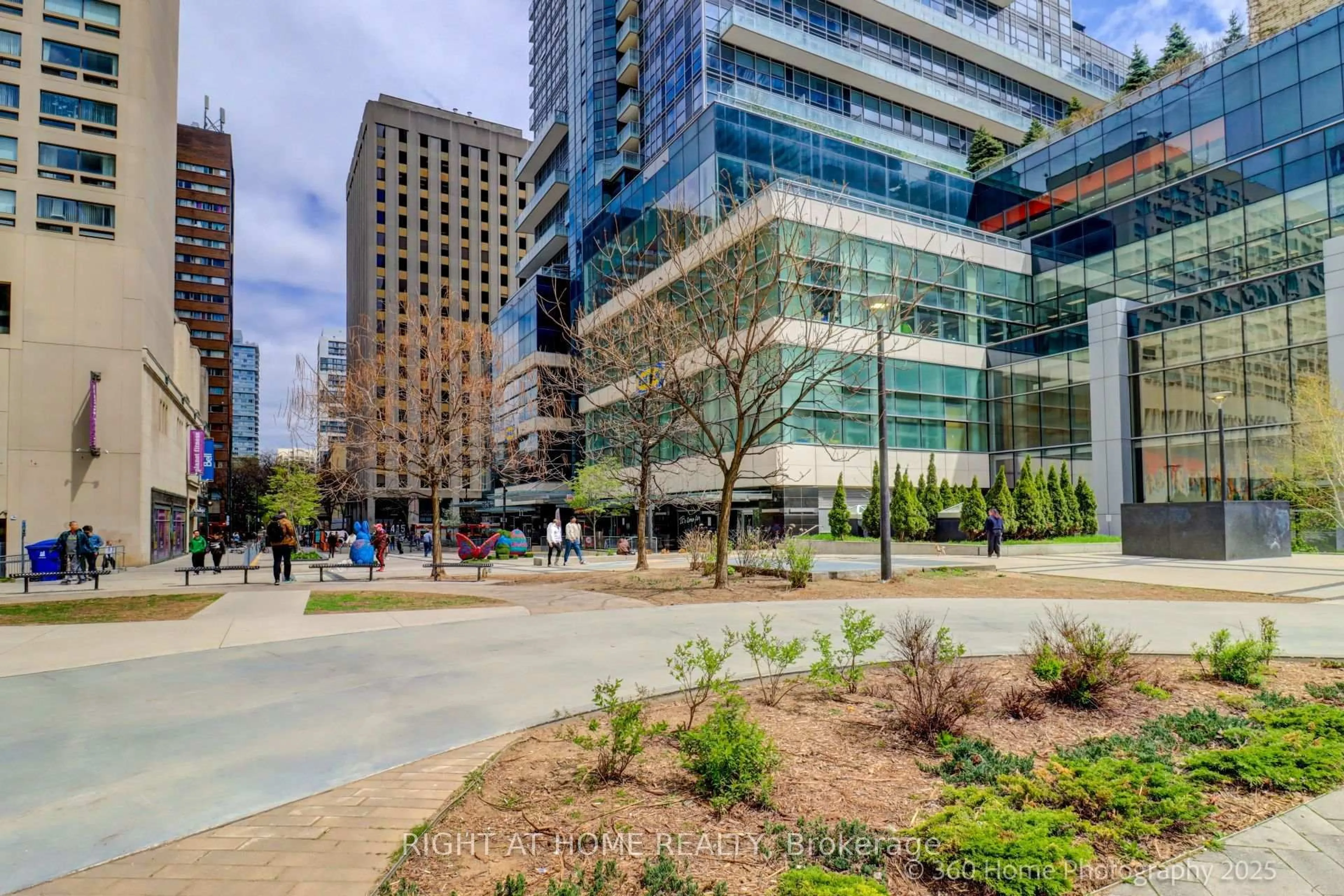 Unknown for 386 Yonge St #2513, Toronto Ontario M5B 0A5
