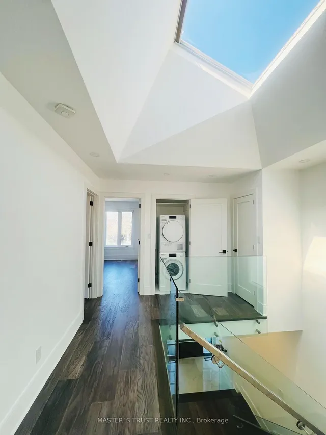 Additional property image - 515 Melrose Ave
