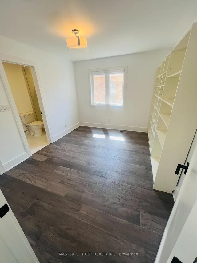 Additional property image - 515 Melrose Ave