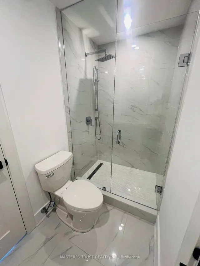 Additional property image - 515 Melrose Ave