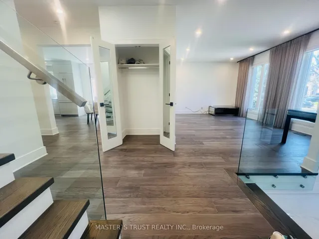 Additional property image - 515 Melrose Ave