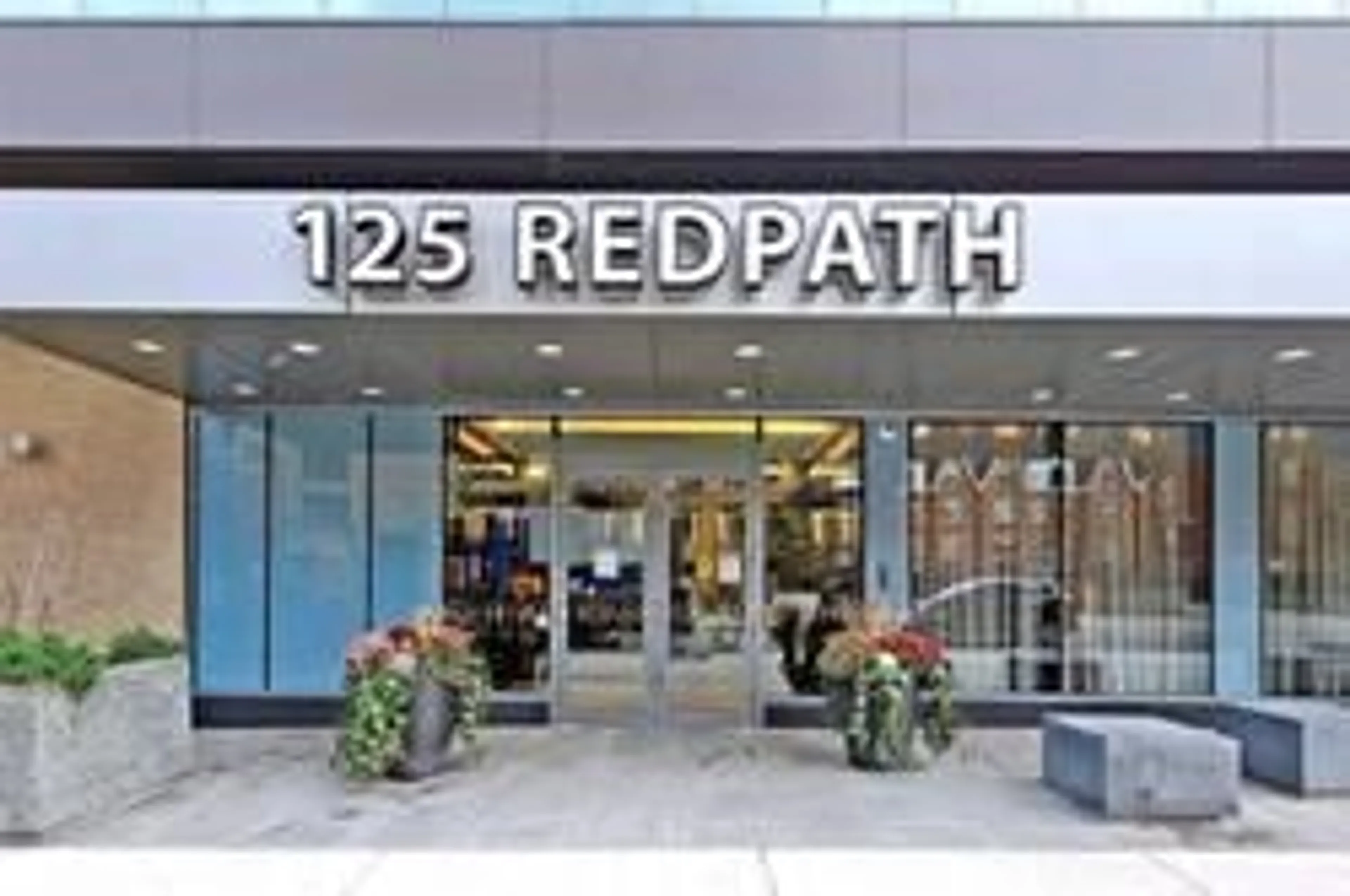 Indoor entryway for 125 Redpath Ave #1206, Toronto Ontario M4S 0B5