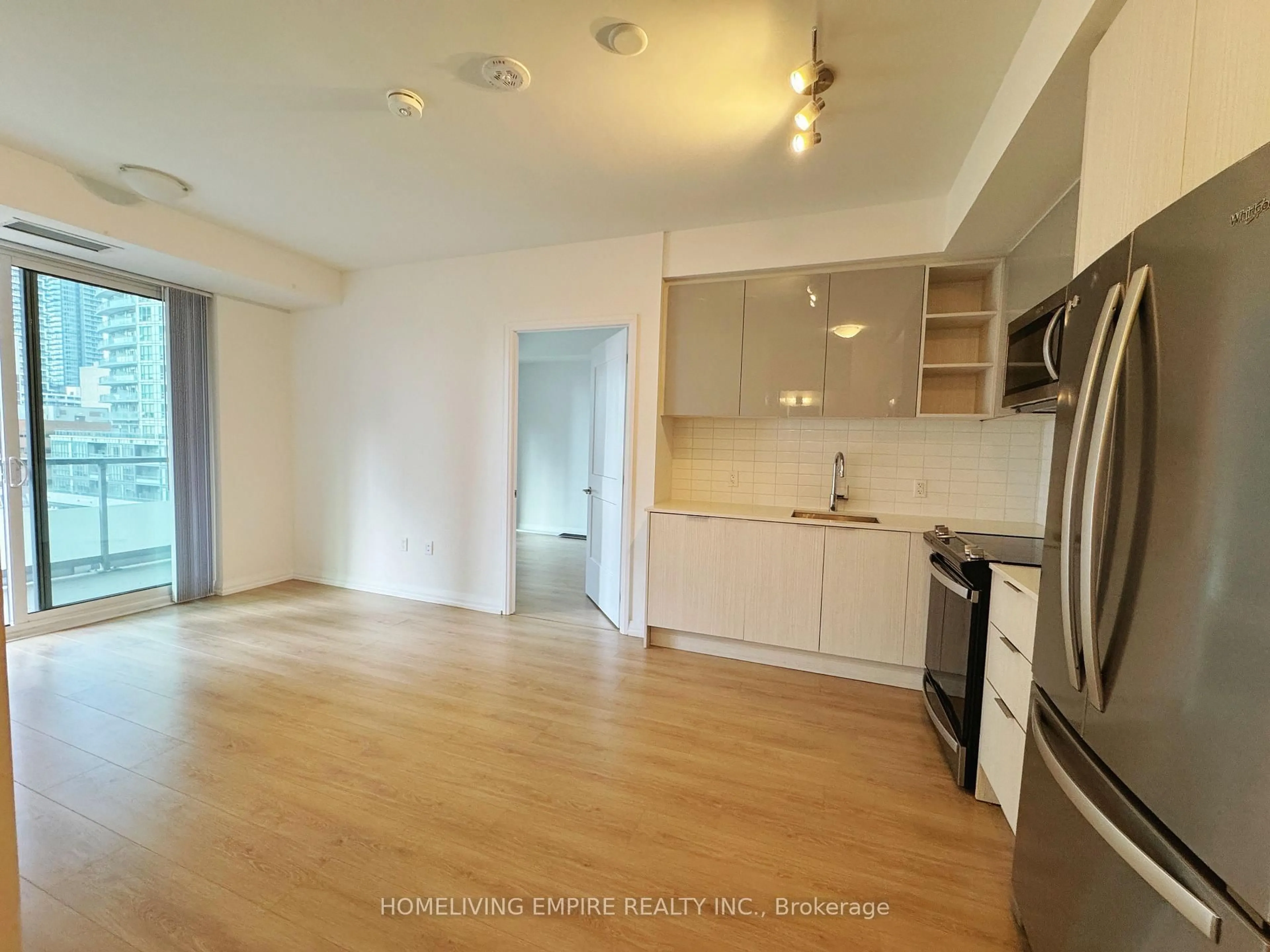 Unknown for 50 Dunfield Ave #918, Toronto Ontario M4S 3A4