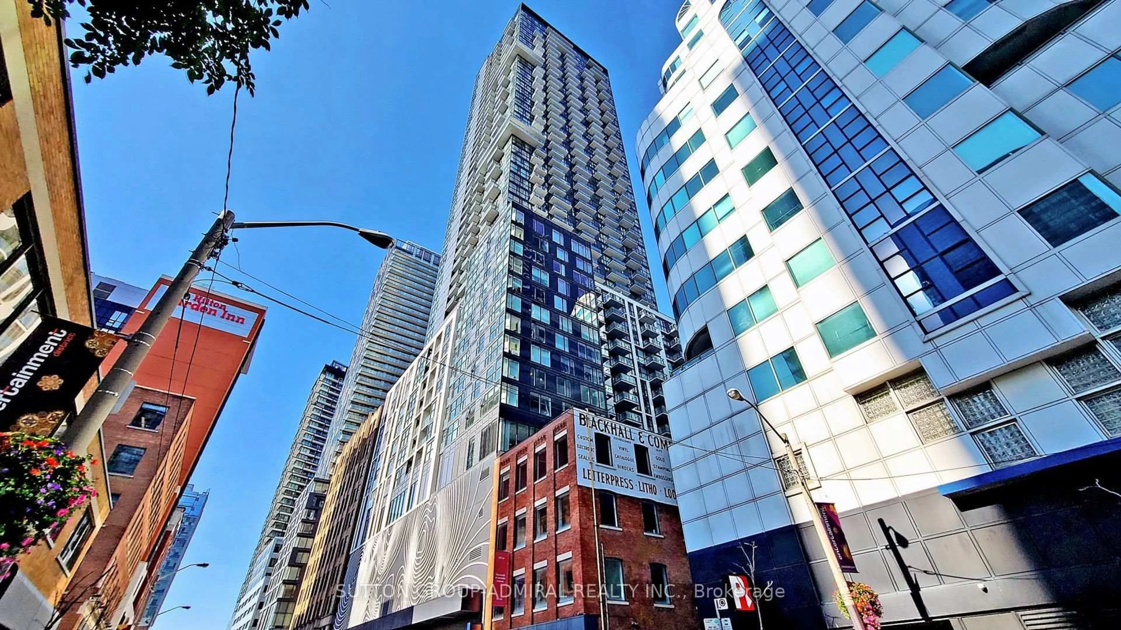 Unknown for 87 Peter St #1613, Toronto Ontario M5V 2G4