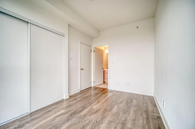 Additional property image - 180 Fairview Mall Dr Unit 1808