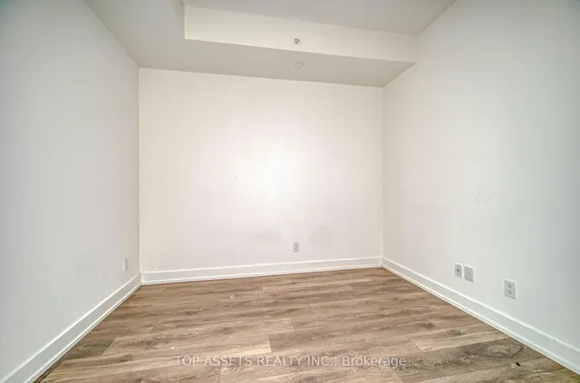Additional property image - 180 Fairview Mall Dr Unit 1808