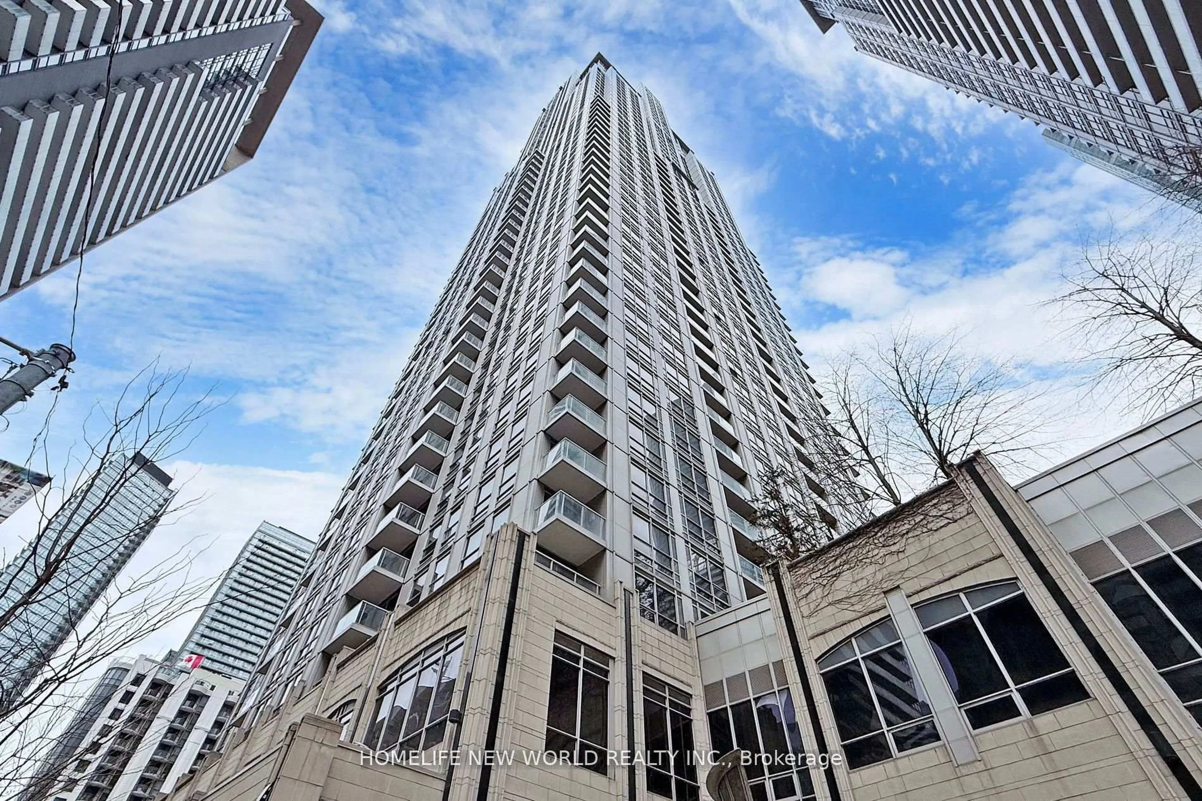Unknown for 763 Bay St #3210, Toronto Ontario M5G 2R3