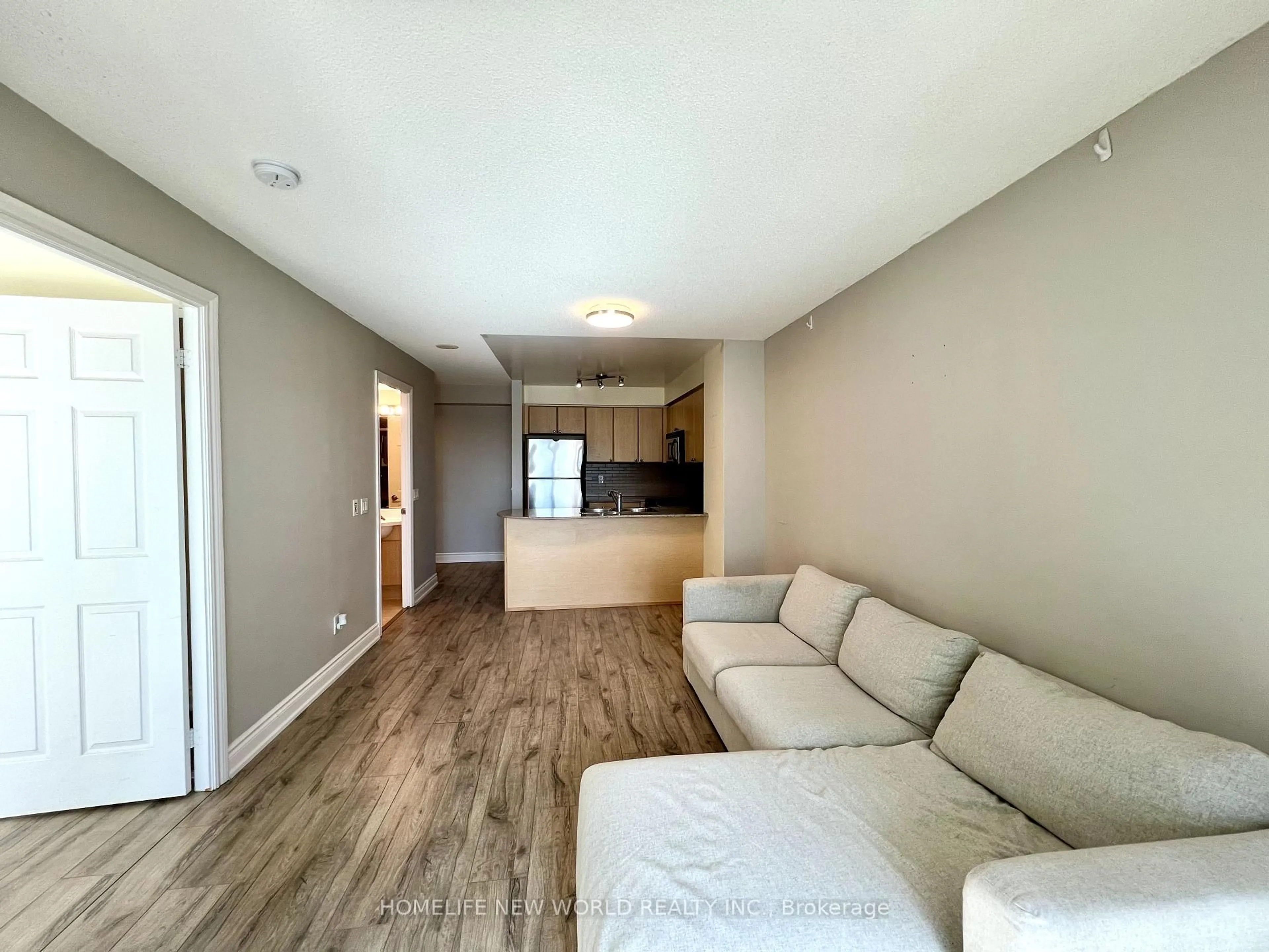 Living room with furniture, unknown for 763 Bay St #3210, Toronto Ontario M5G 2R3