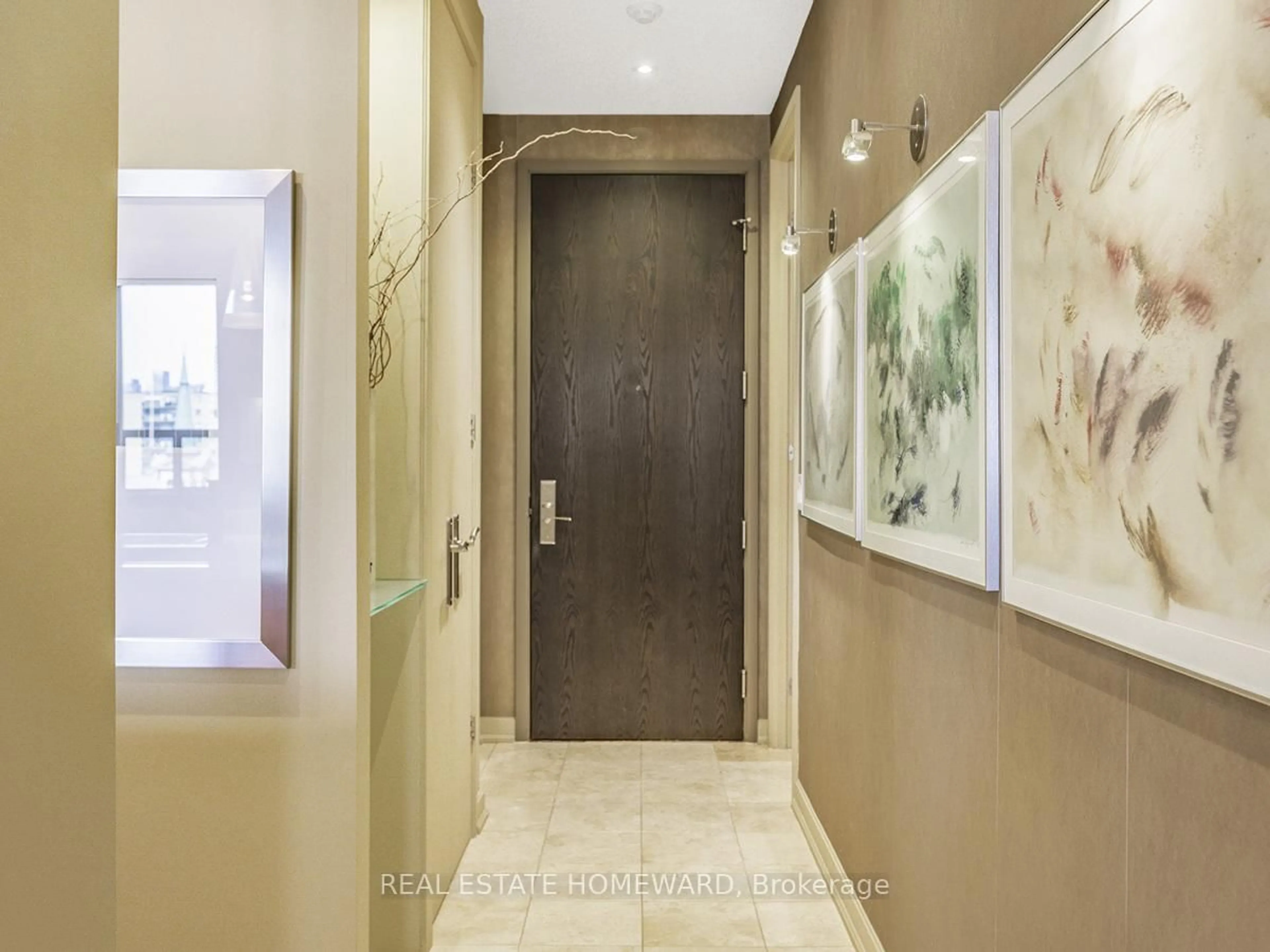 Indoor foyer for 48 St Clair Ave #702, Toronto Ontario M4V 2Z2