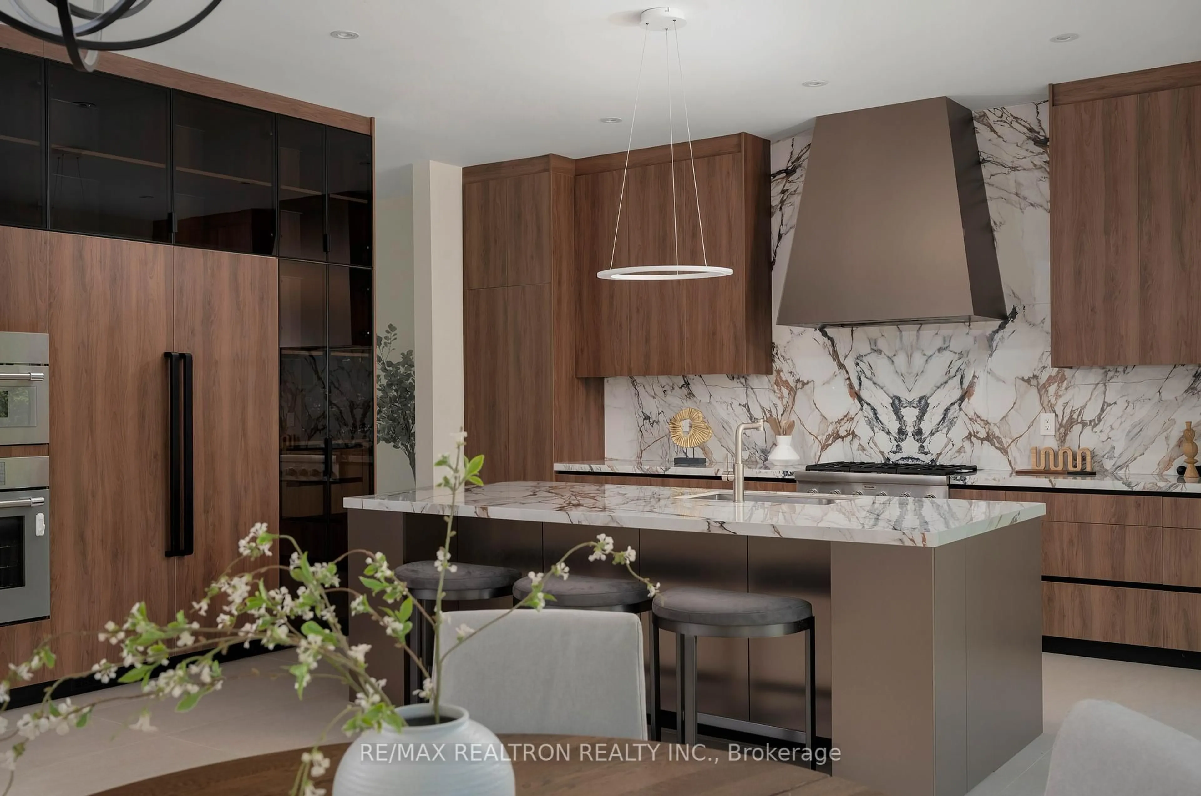 Contemporary kitchen, ceramic/tile floor for 146 Empress Ave, Toronto Ontario M2N 3T6