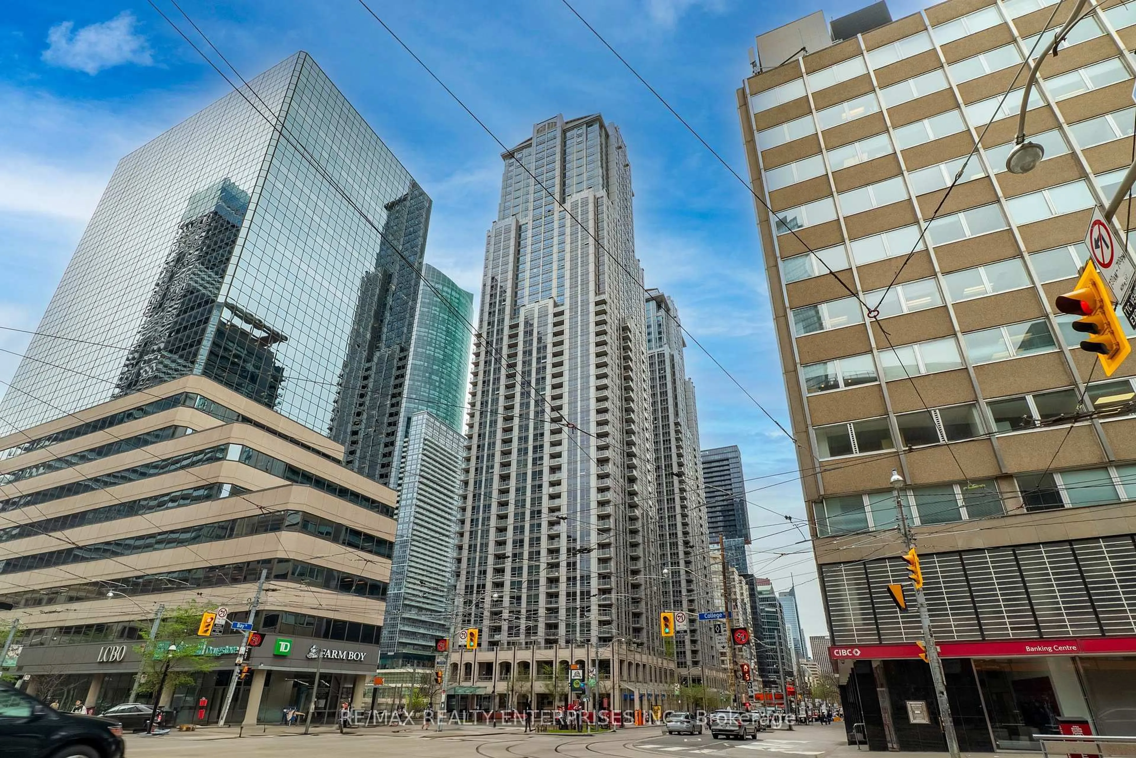 Patio, unknown for 763 Bay St #404, Toronto Ontario M5G 2R3