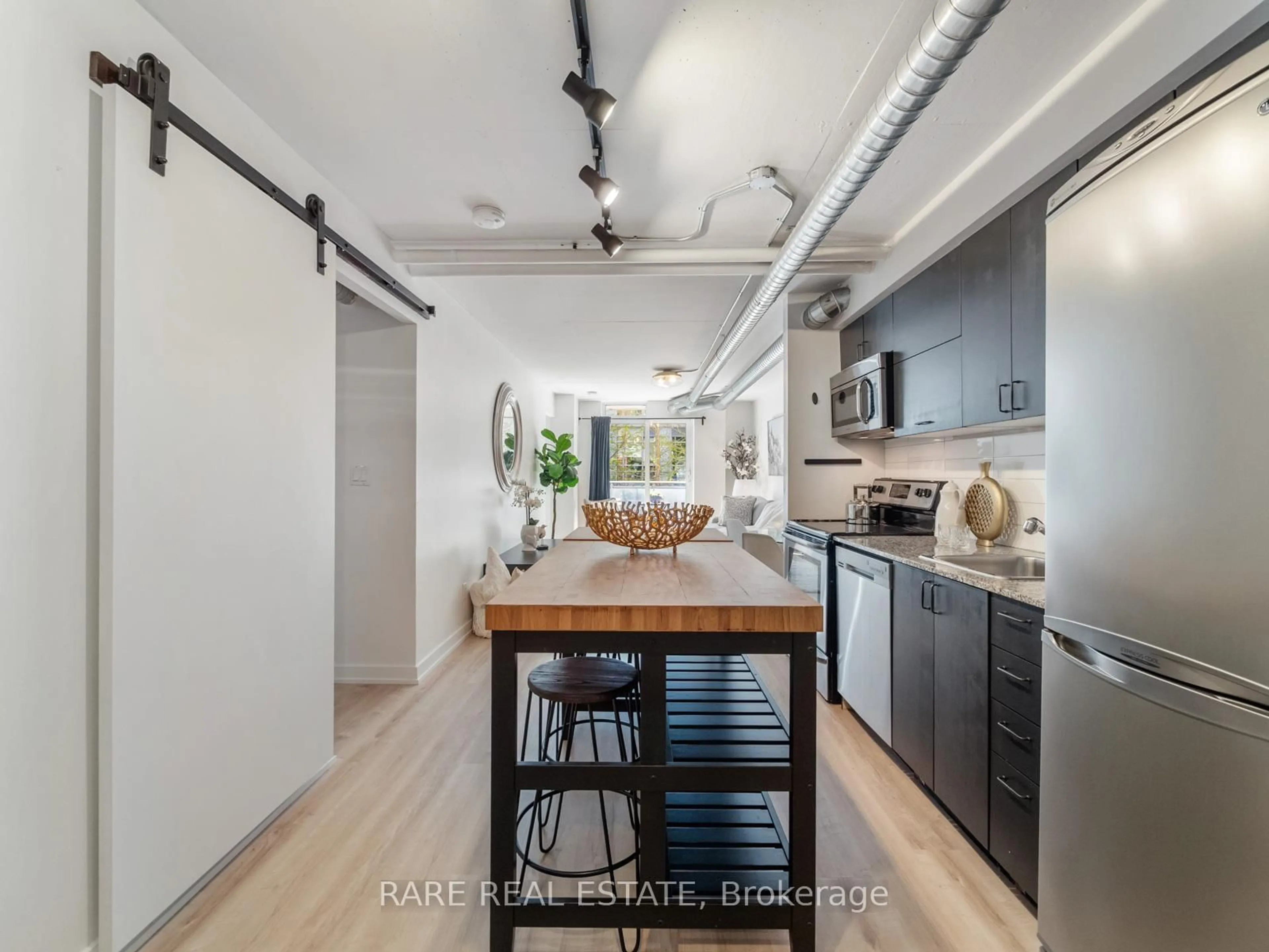 Open concept kitchen, unknown for 170 Sudbury St #205, Toronto Ontario M6J 0A1
