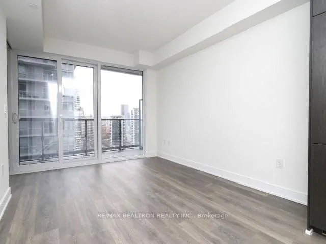 Additional property image - 89 McGill St Unit 2704