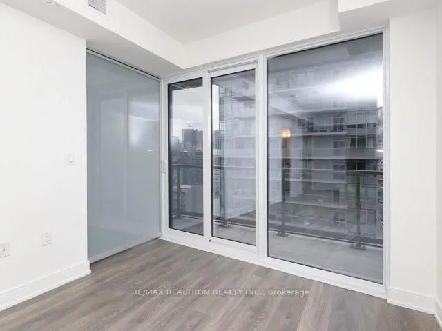 Additional property image - 89 McGill St Unit 2704