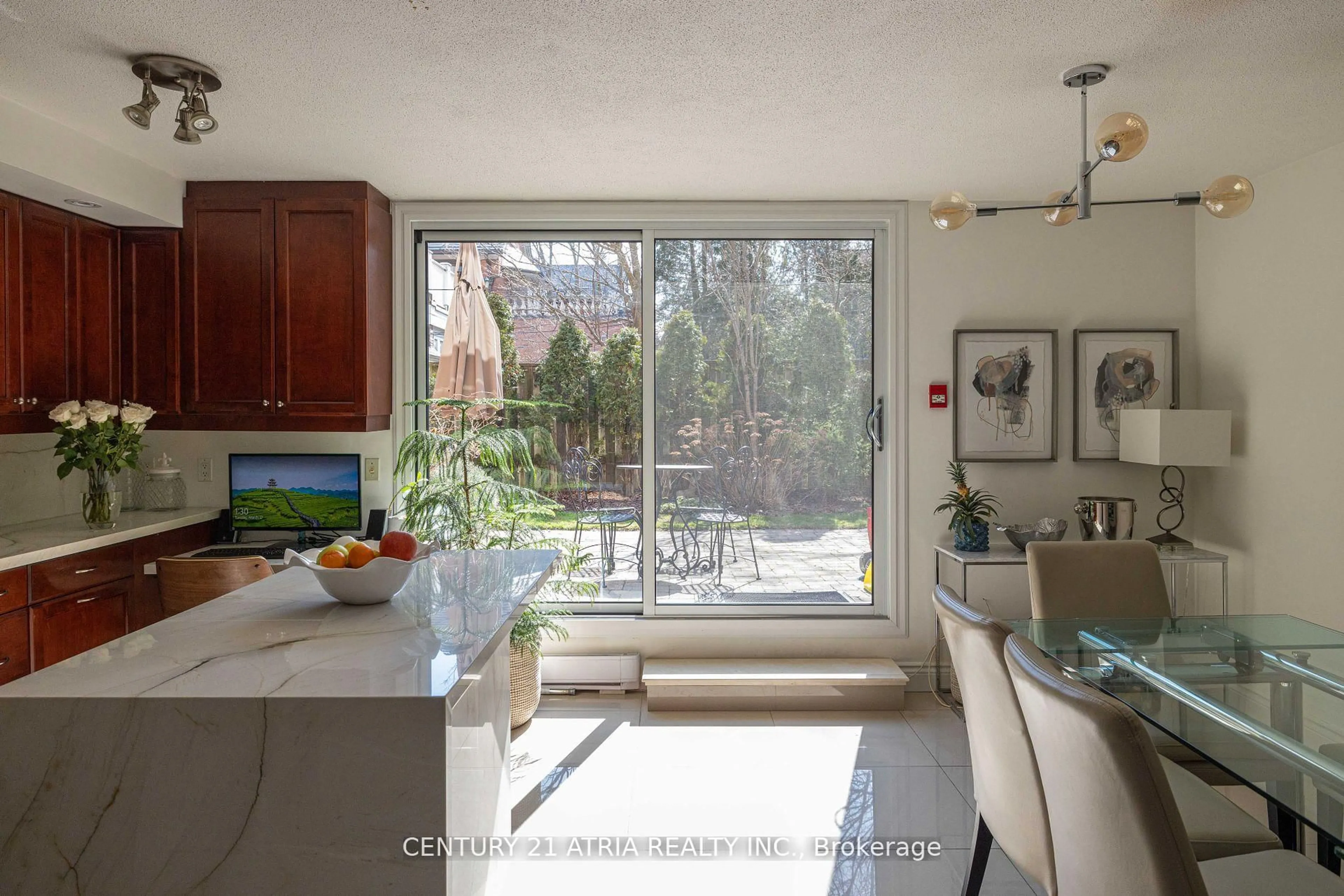 Contemporary kitchen, ceramic/tile floor for 28 Admiral Rd #TH4, Toronto Ontario M5R 2L5