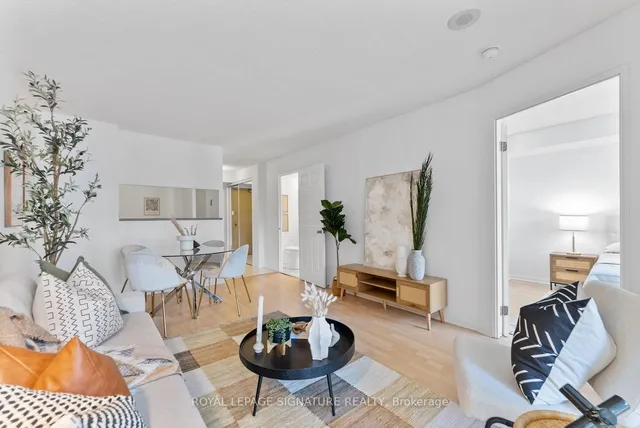 Additional property image - 24 Wellesley St Unit 610