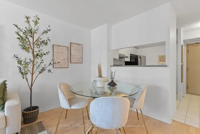 Additional property image - 24 Wellesley St Unit 610