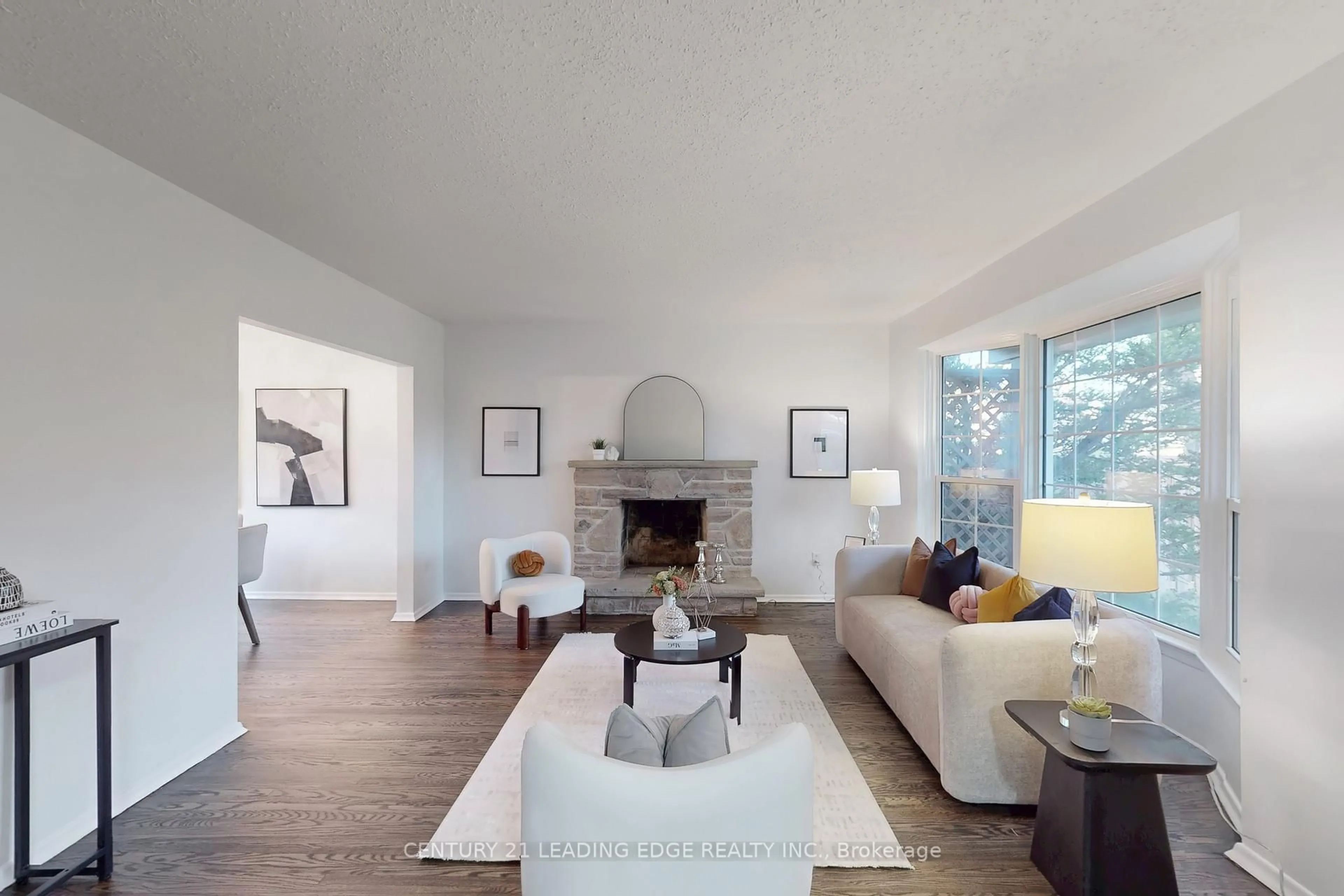 Living room with furniture, unknown for 96 CROSSBOW Cres, Toronto Ontario M2J 3M4