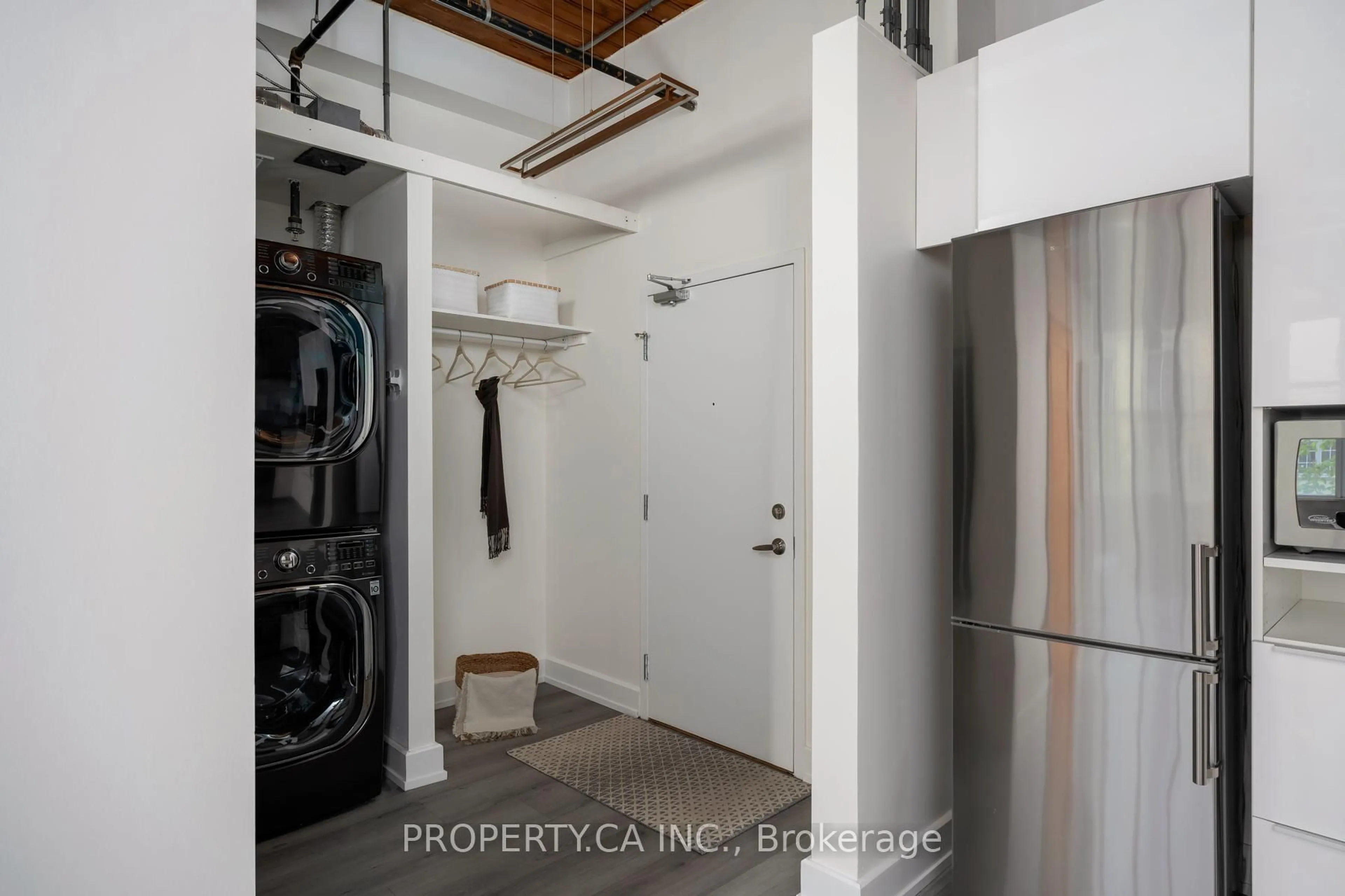 Laundry room for 955 Queen St #317, Toronto Ontario M6J 1G9