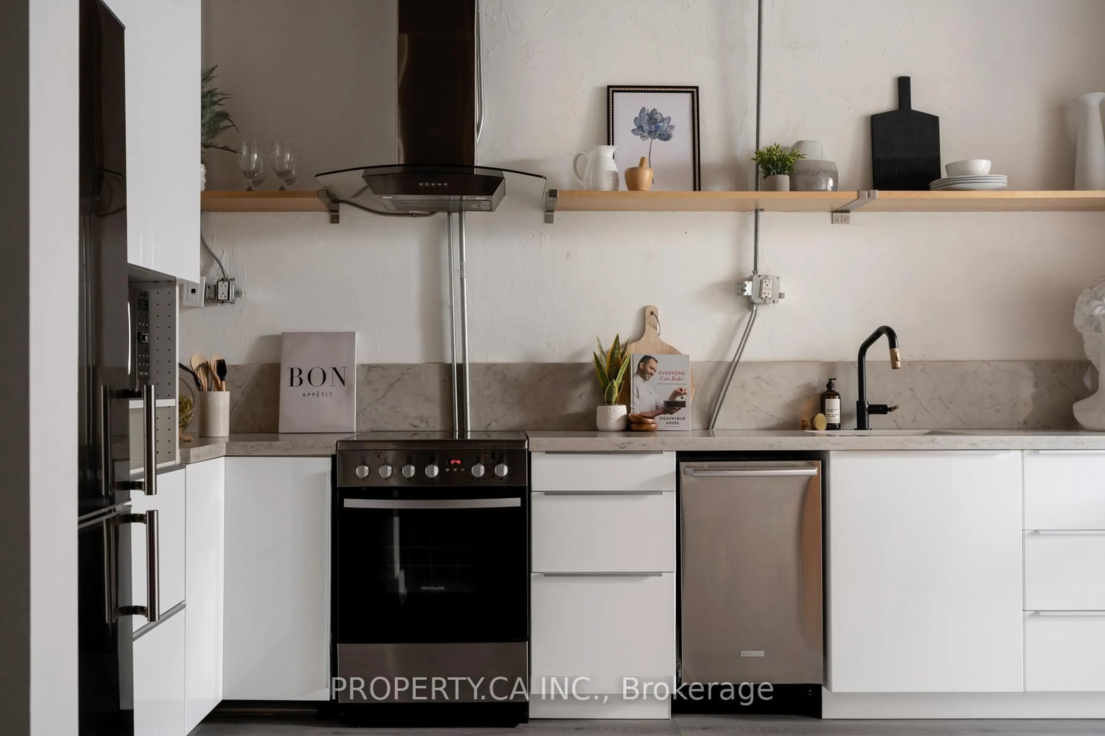 Contemporary kitchen, unknown for 955 Queen St #317, Toronto Ontario M6J 1G9