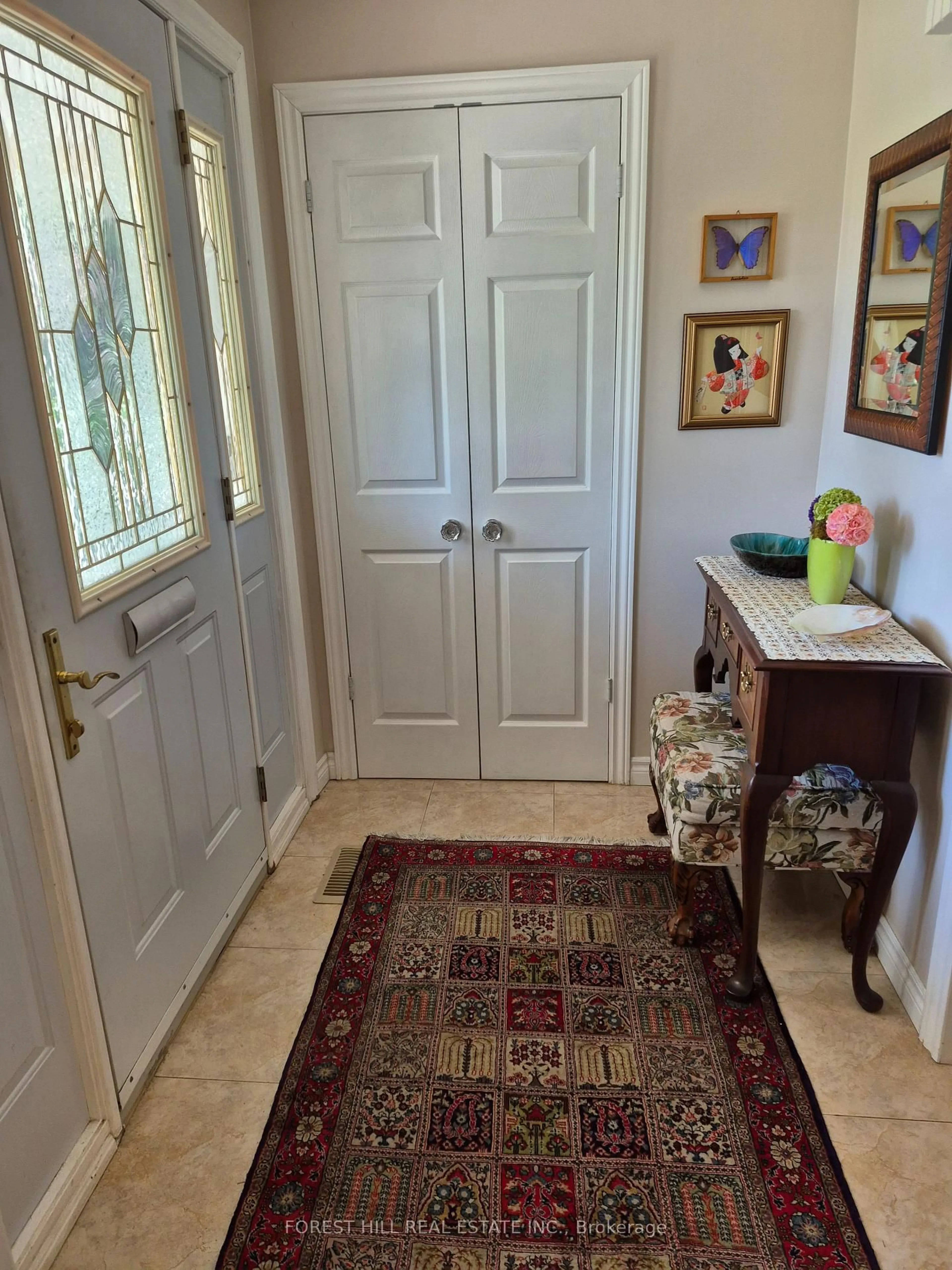 Indoor entryway for 36 Geraldton Cres, Toronto Ontario M2J 2R6
