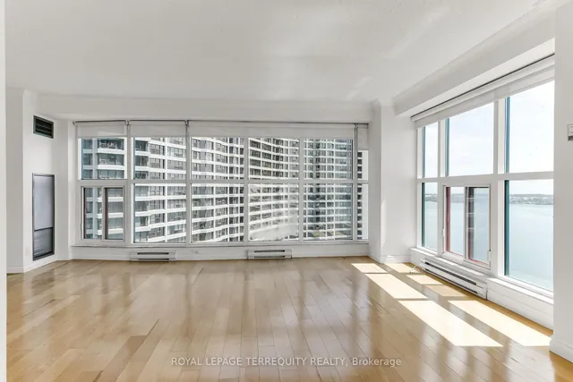 Additional property image - 77 Harbour Sq Unit 2707