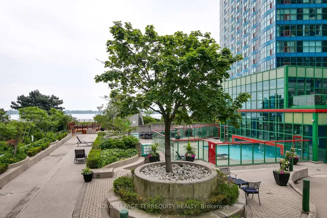 Additional property image - 77 Harbour Sq Unit 2707