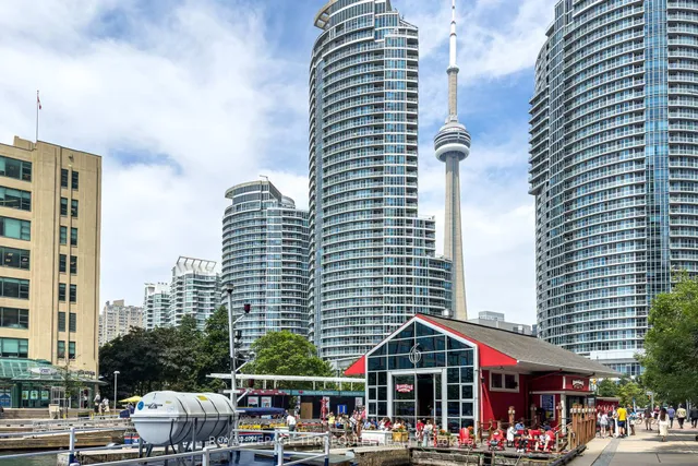Additional property image - 77 Harbour Sq Unit 2707