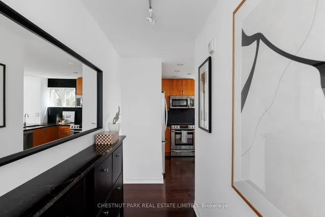 Additional property image - 901 Queen St Unit 228