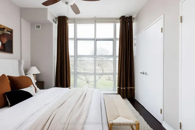 Additional property image - 901 Queen St Unit 228