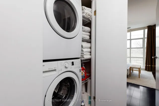 Additional property image - 901 Queen St Unit 228