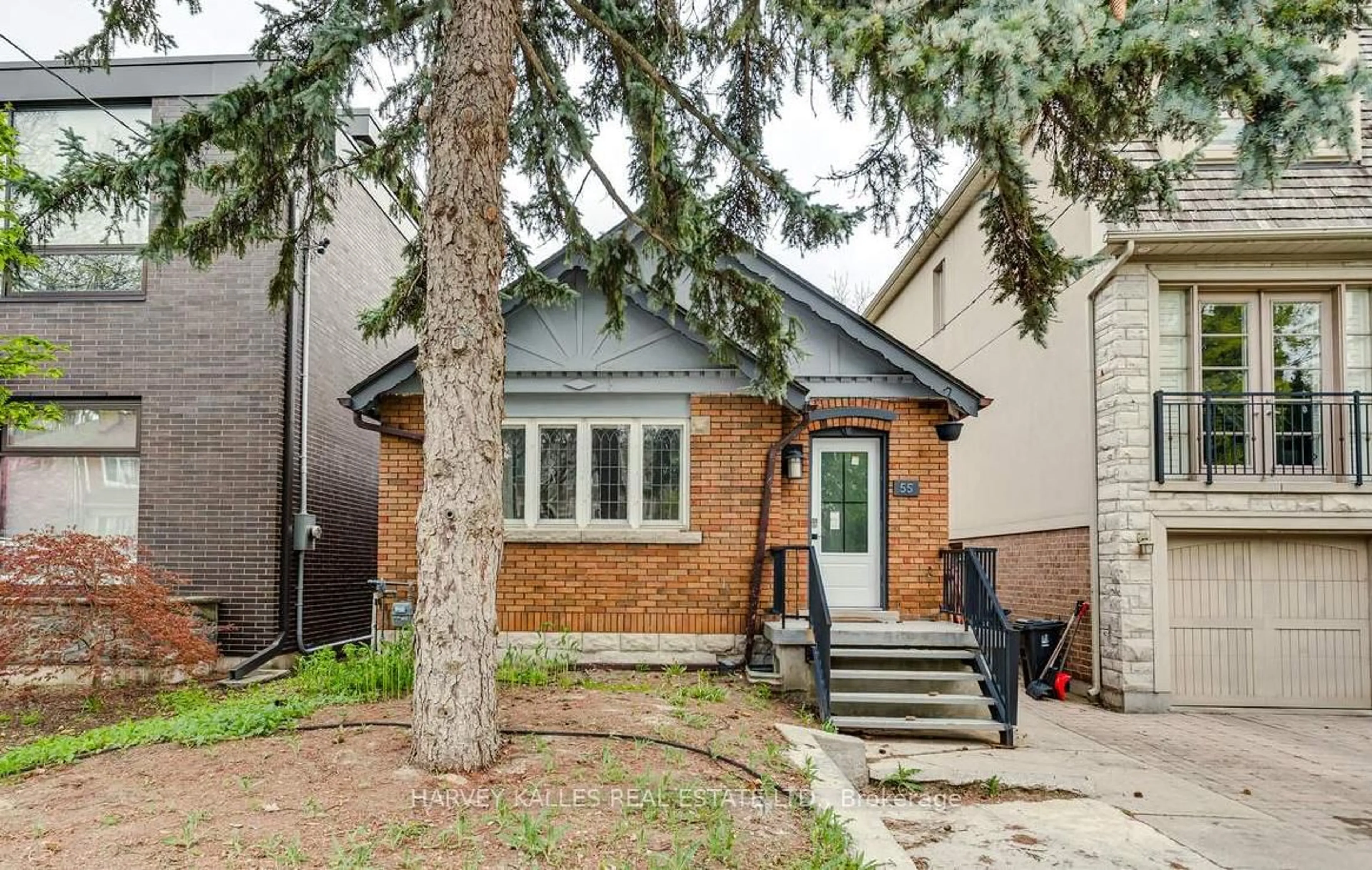 Home with brick exterior material, street for 55 Banff Rd, Toronto Ontario M4S 2V6