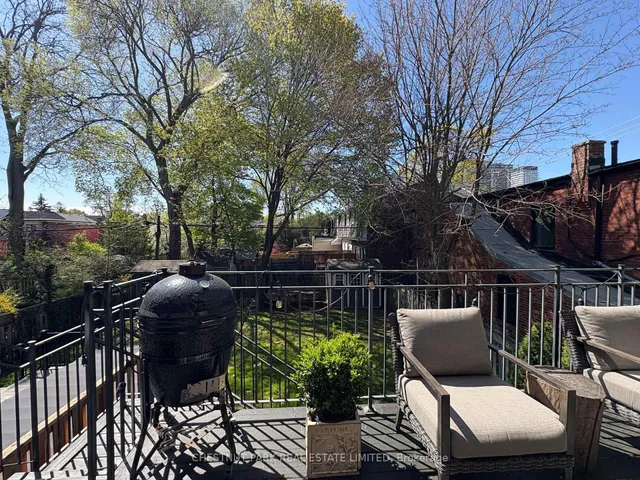Additional property image - 249 Sheldrake Blvd