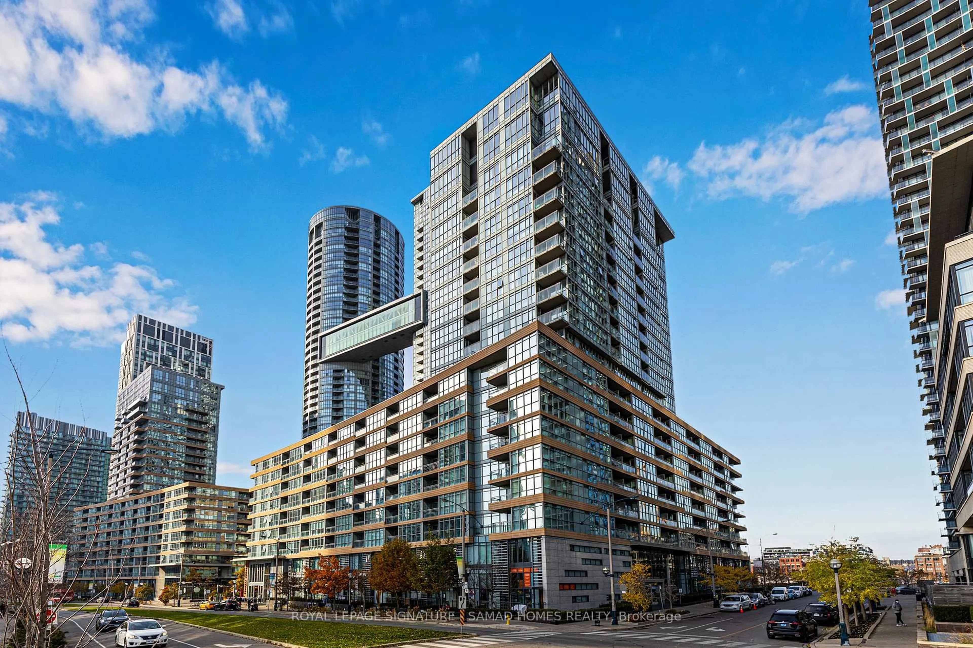 Unknown for 10 Capreol Crt #952, Toronto Ontario M5V 4B3