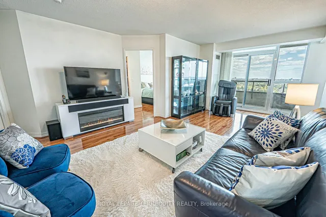 Additional property image - 23 Hollywood Ave Unit 3308