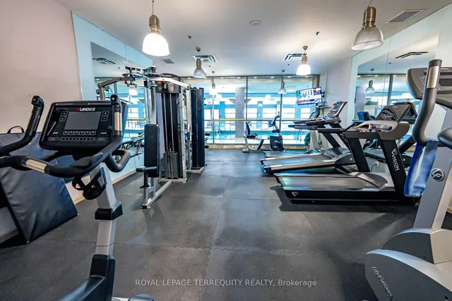 Additional property image - 23 Hollywood Ave Unit 3308