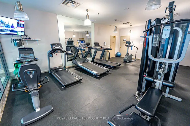 Additional property image - 23 Hollywood Ave Unit 3308