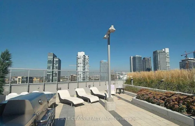 Additional property image - 352 Front St Unit 1217