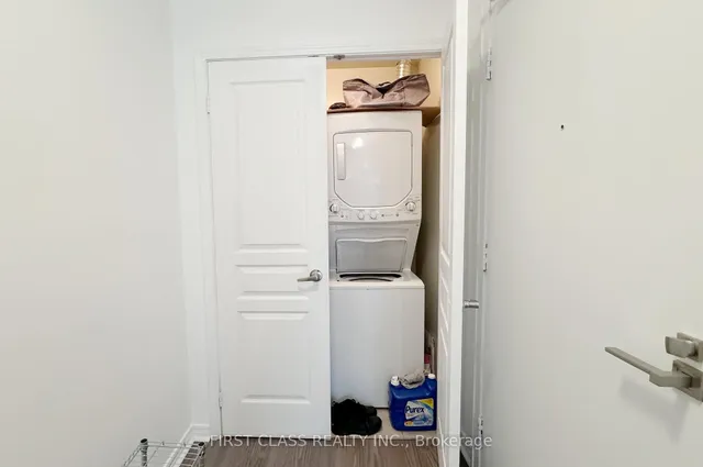 Additional property image - 352 Front St Unit 1217