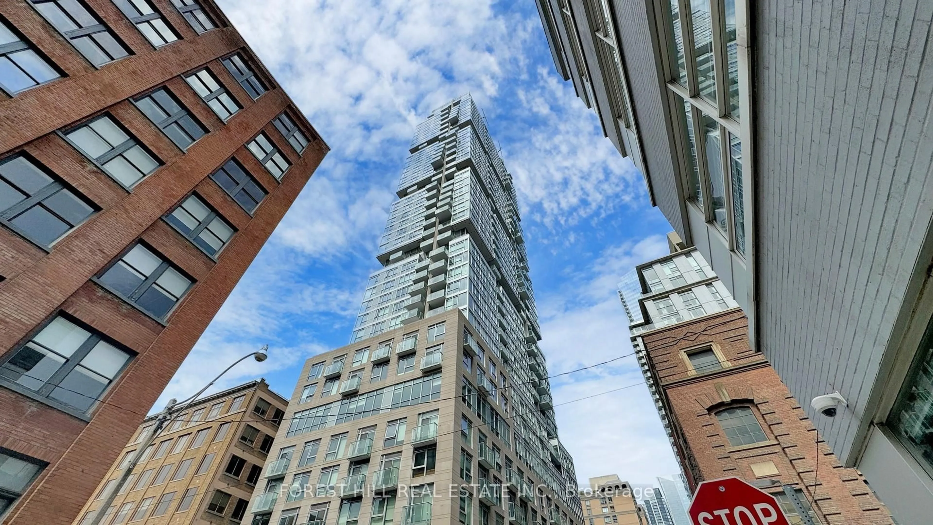 Unknown for 30 Nelson St #311, Toronto Ontario M5V 0H5