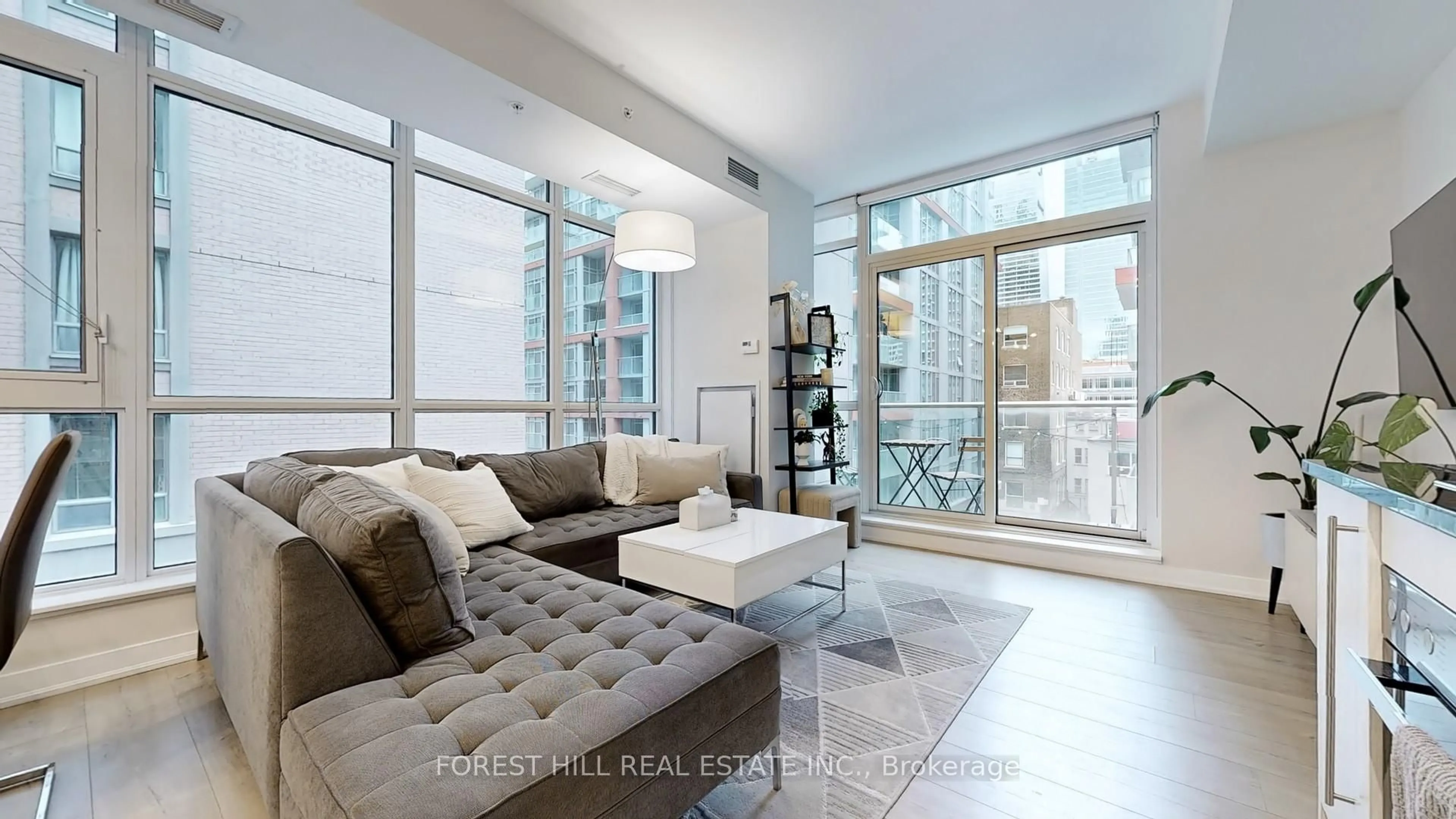 Living room with furniture, unknown for 30 Nelson St #311, Toronto Ontario M5V 0H5