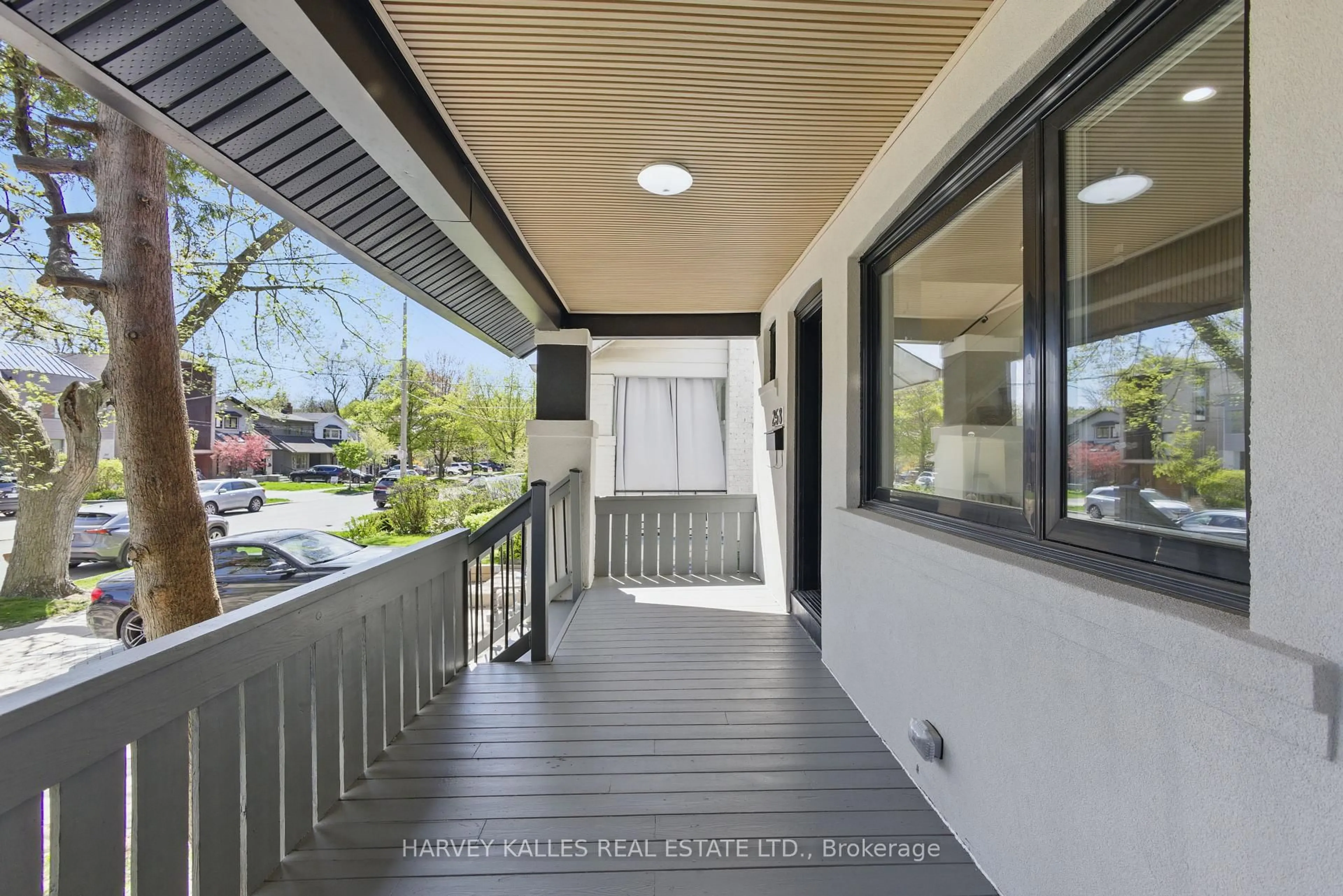 Unknown for 258 Briar Hill Ave, Toronto Ontario M4R 1J2