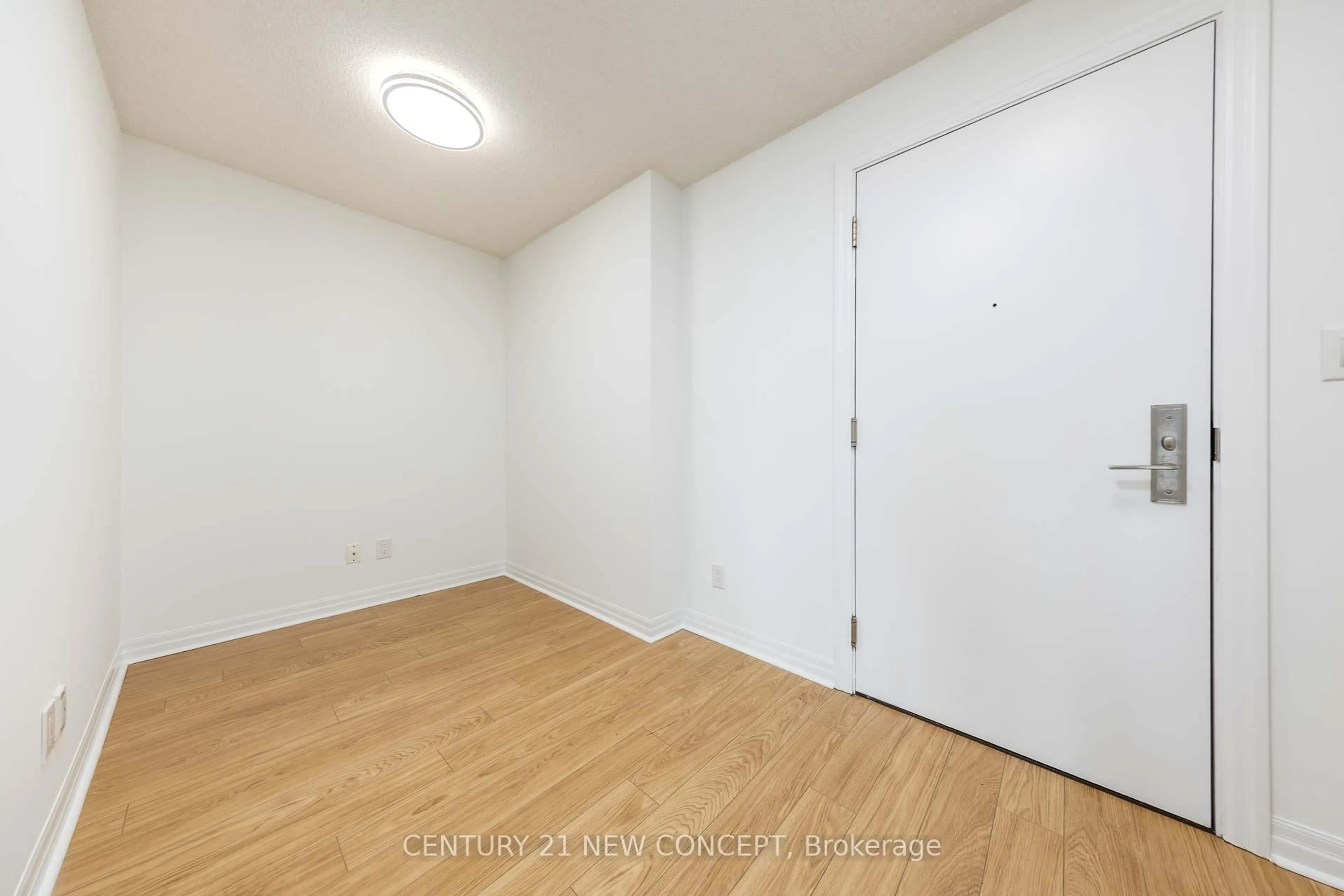 A pic of a room for 2015 Sheppard Ave #903, Toronto Ontario M2J 1W6