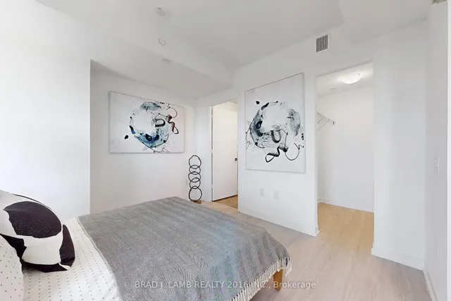 Additional property image - 195 McCaul St Unit 1302