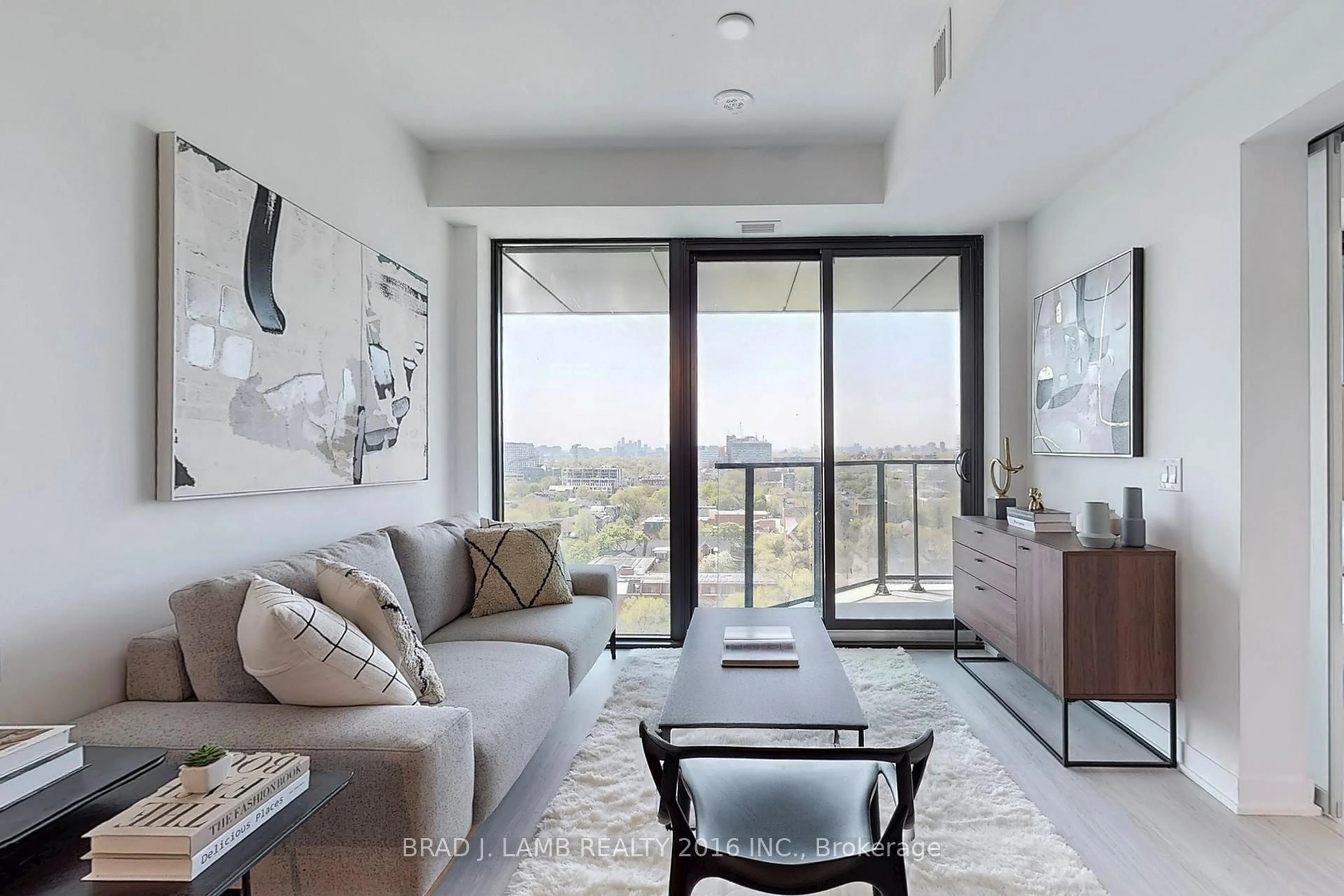 Living room with furniture, unknown for 195 McCaul St #1302, Toronto Ontario M5T 0E5