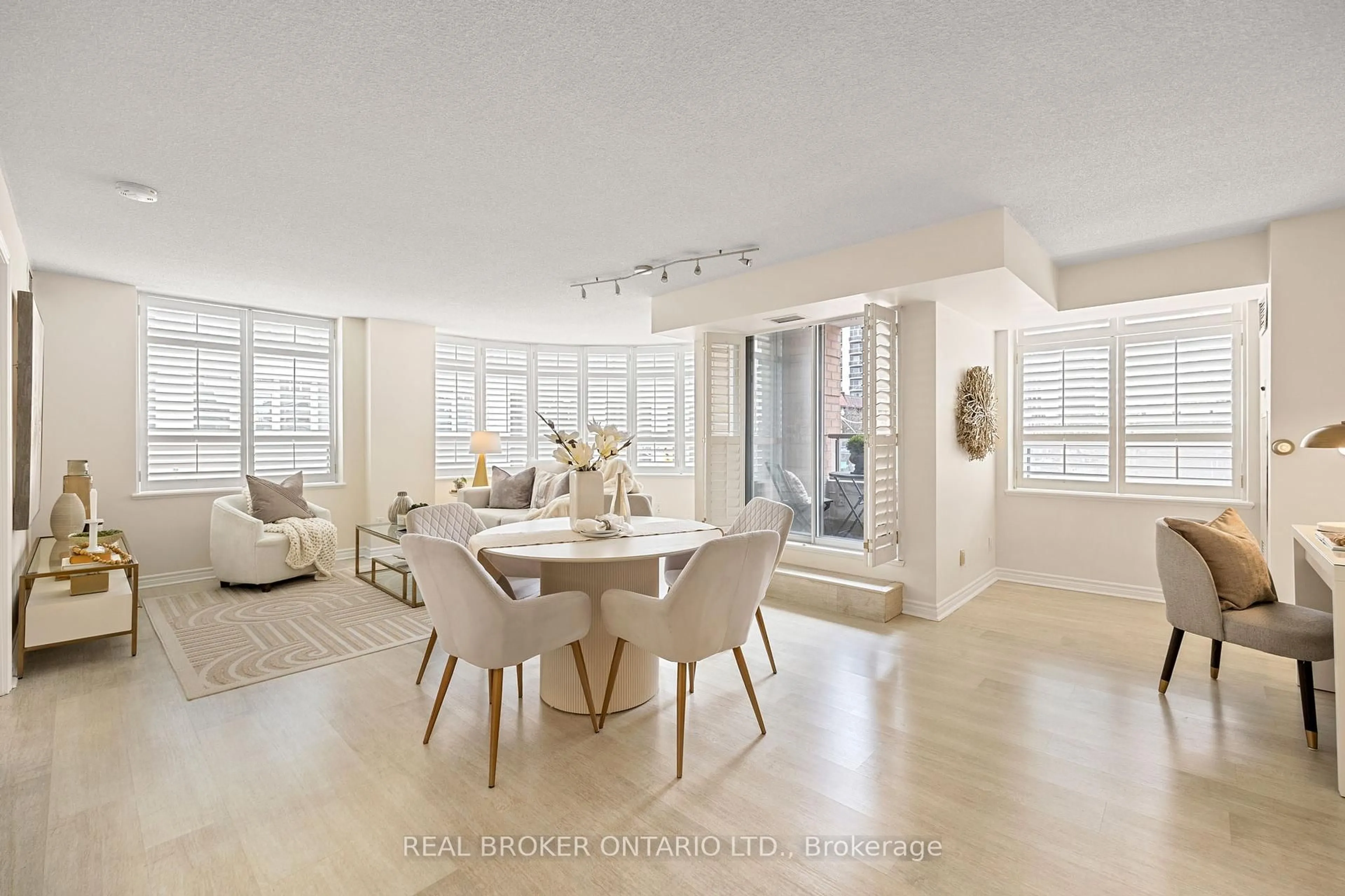 Unknown for 5 Rosehill Ave #511, Toronto Ontario M4T 3A6
